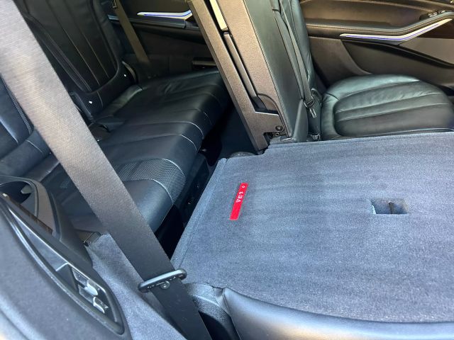 Vehicle image 52 of 76