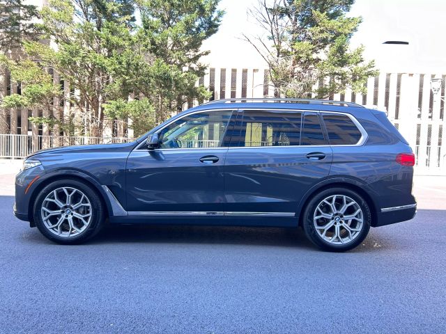Vehicle image 5 of 76