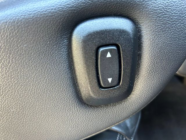 Vehicle image 53 of 76