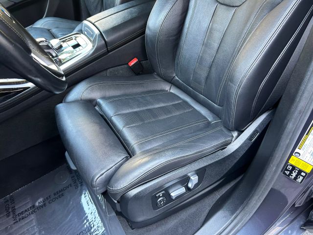 Vehicle image 21 of 76
