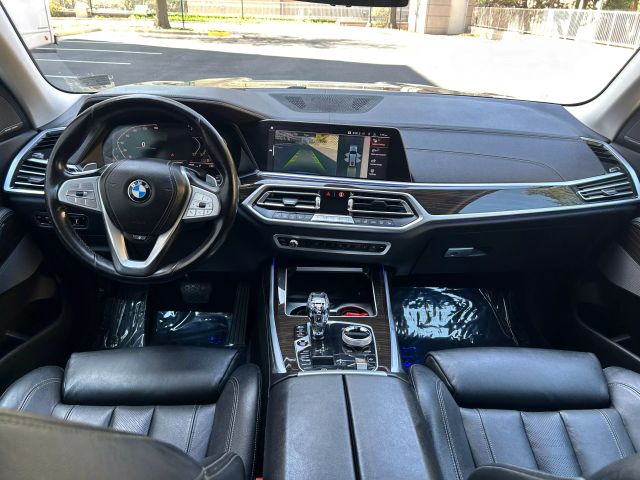 Vehicle image 37 of 76