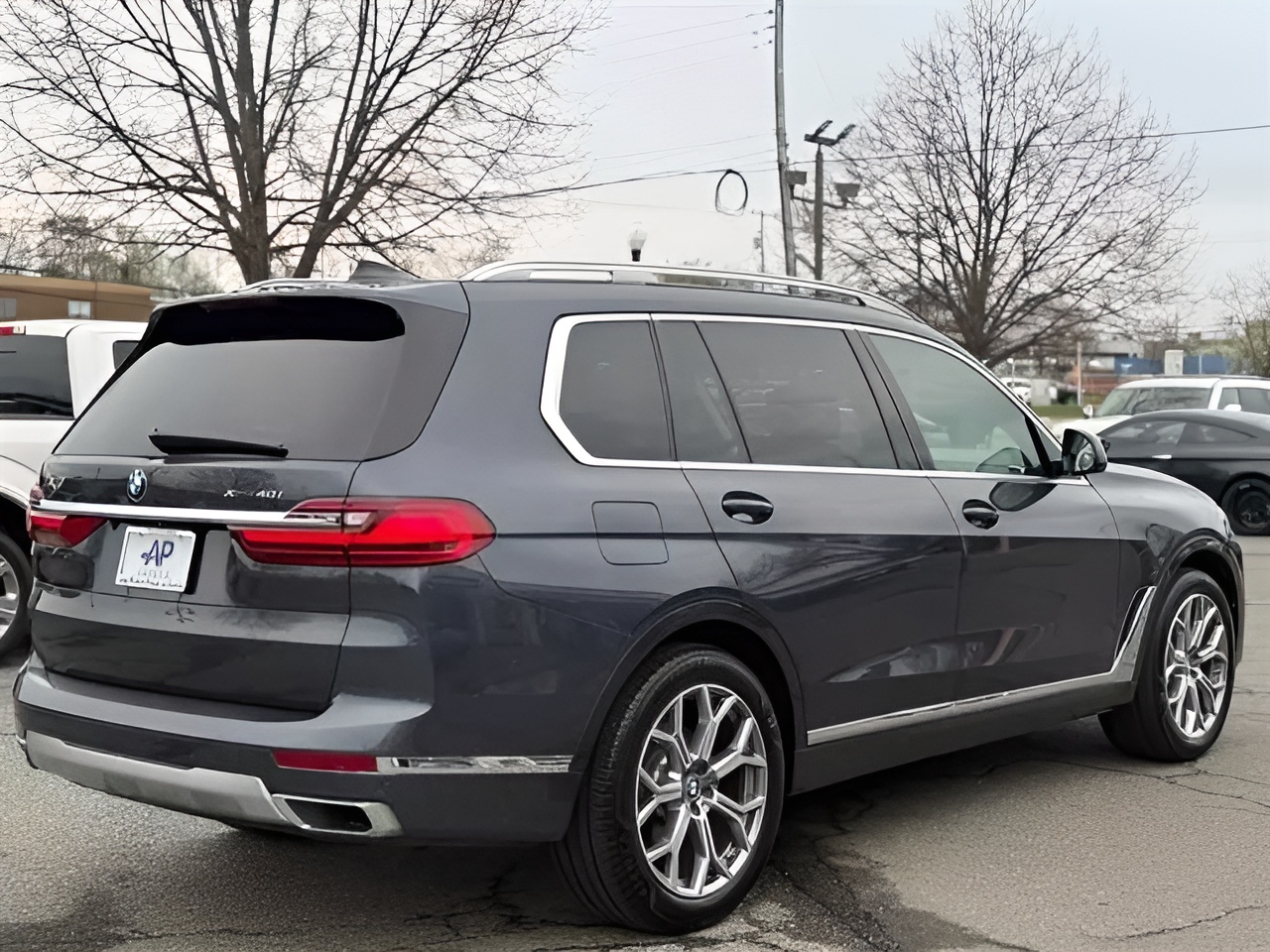 Vehicle image 45 of 50