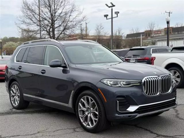 Vehicle image 6 of 50