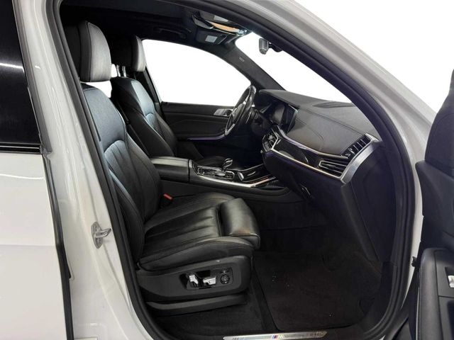 Vehicle image 12 of 27
