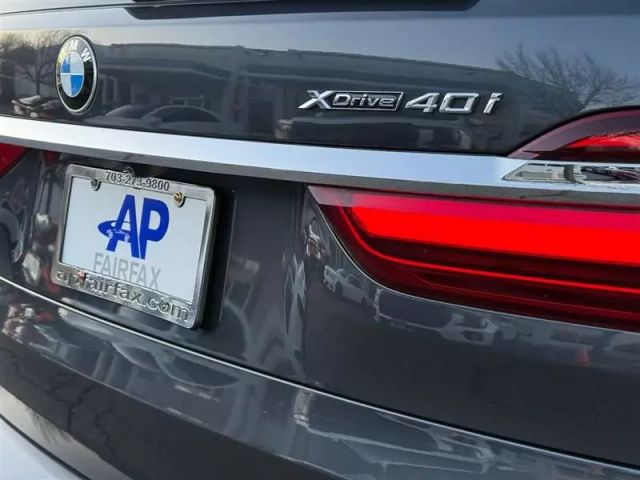 Vehicle image 13 of 54