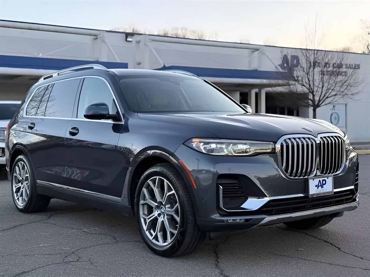 Vehicle image 49 of 54