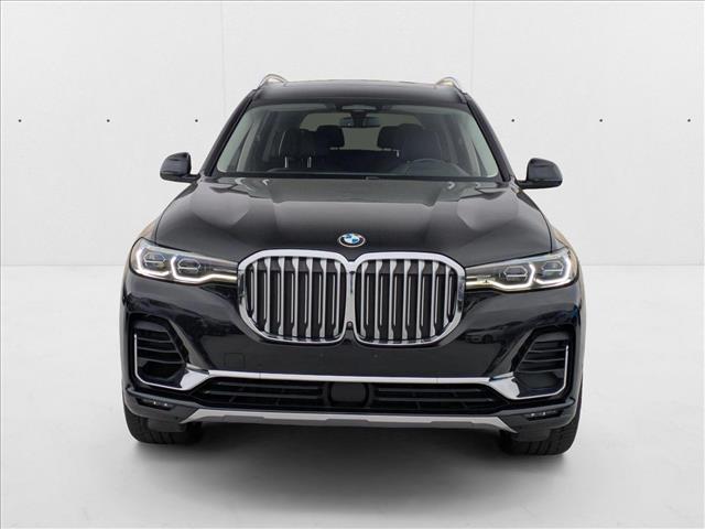 Vehicle image 2 of 22