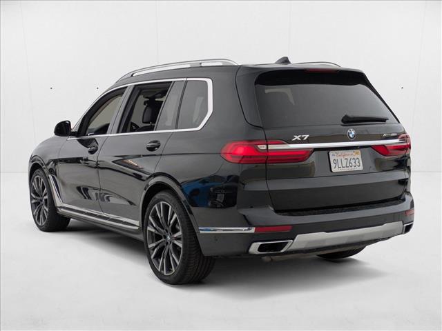 Vehicle image 7 of 22