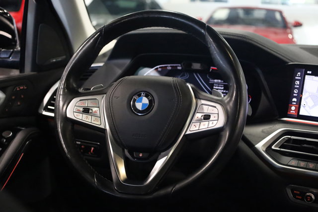Vehicle image 22 of 46