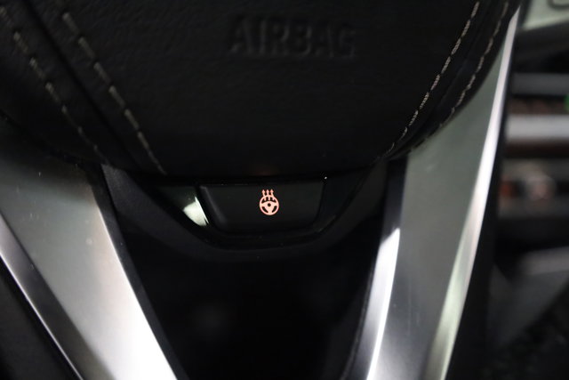 Vehicle image 34 of 46