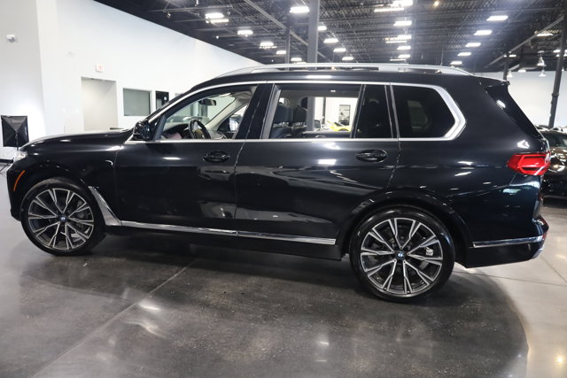 Vehicle image 7 of 46