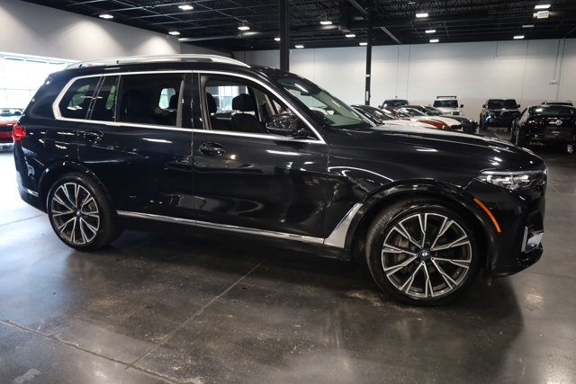 Vehicle image 3 of 46
