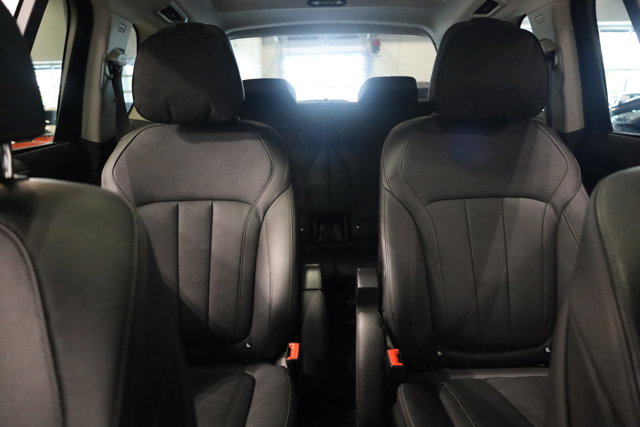Vehicle image 16 of 46