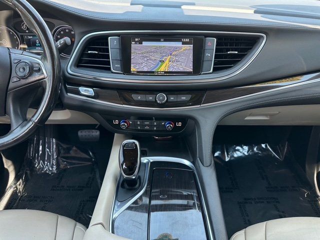 2019 Buick Enclave Essence Image 22 of 37
