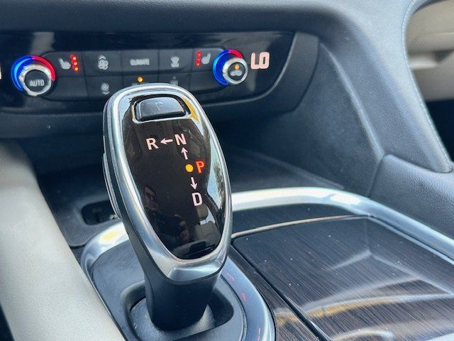 2019 Buick Enclave Essence Image 34 of 37