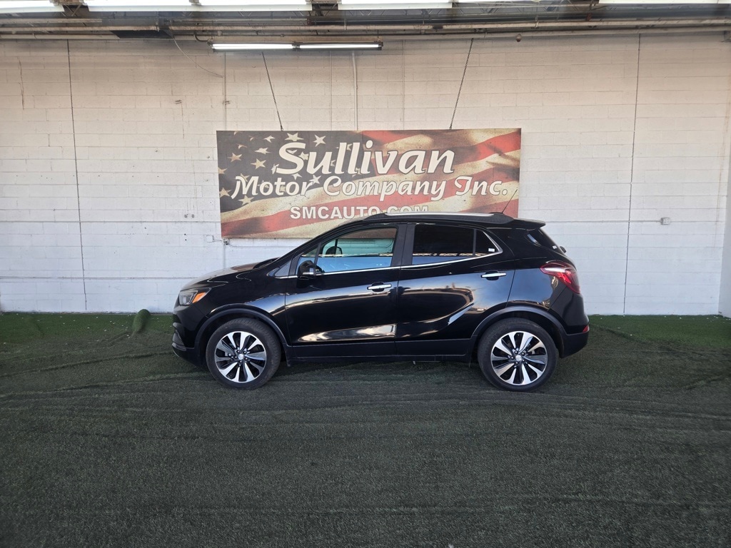 Vehicle image 8 of 33
