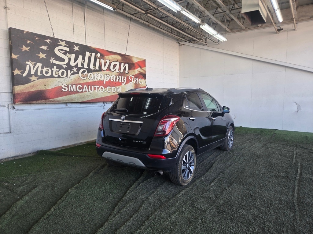 Vehicle image 5 of 33