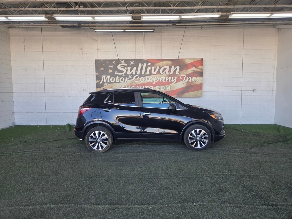 Vehicle image 4 of 33