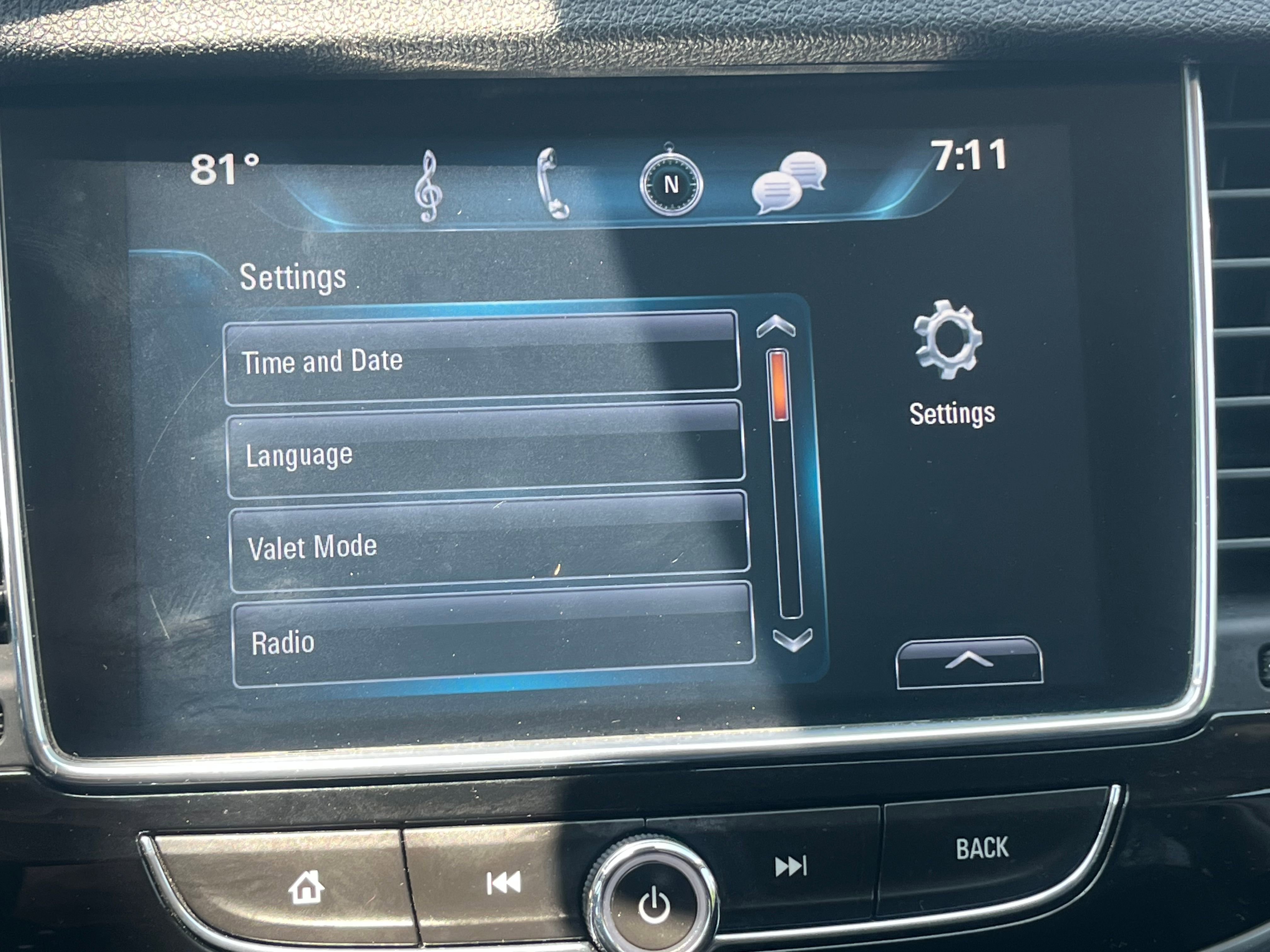 Vehicle image 51 of 67