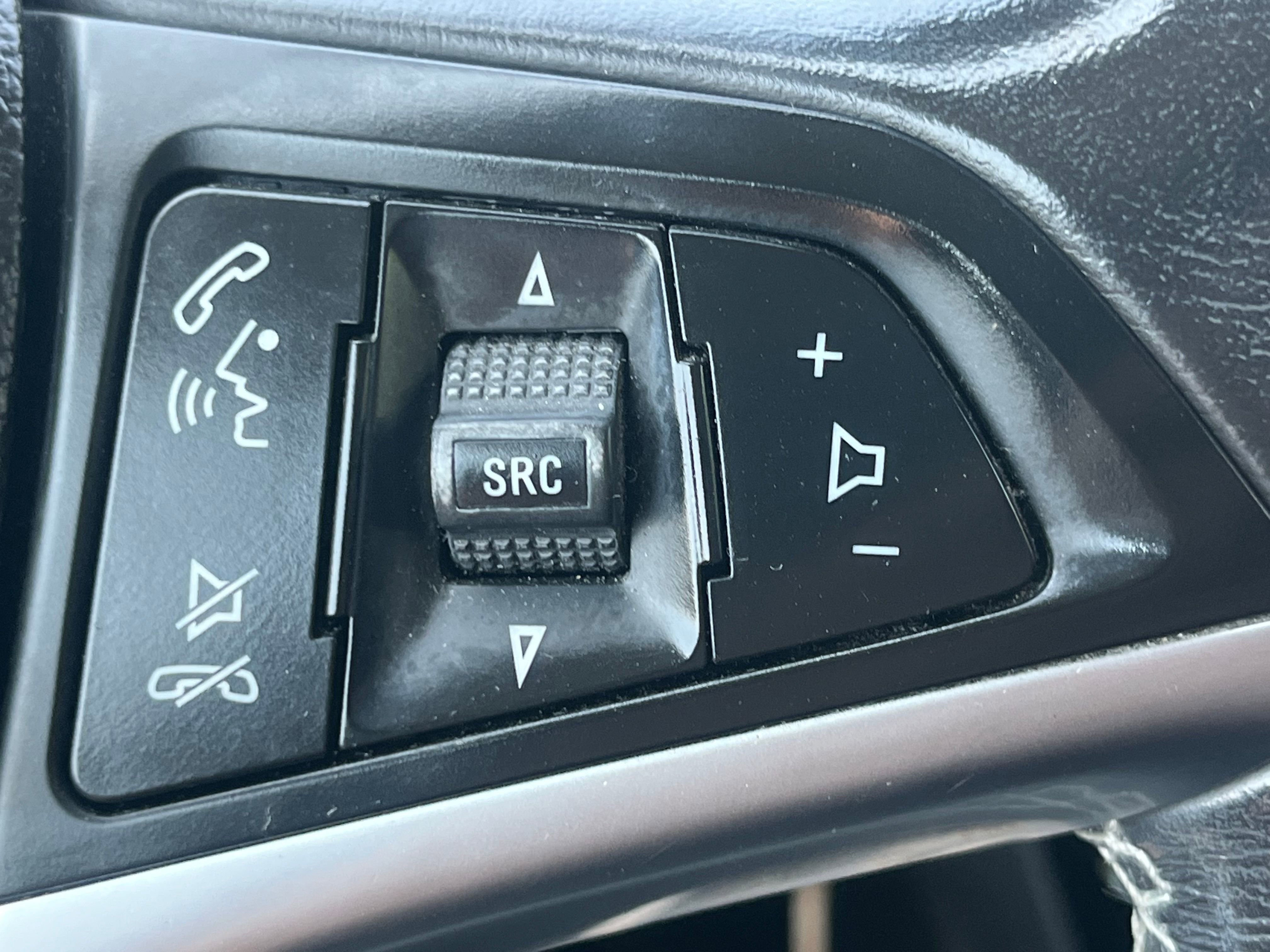 Vehicle image 38 of 67