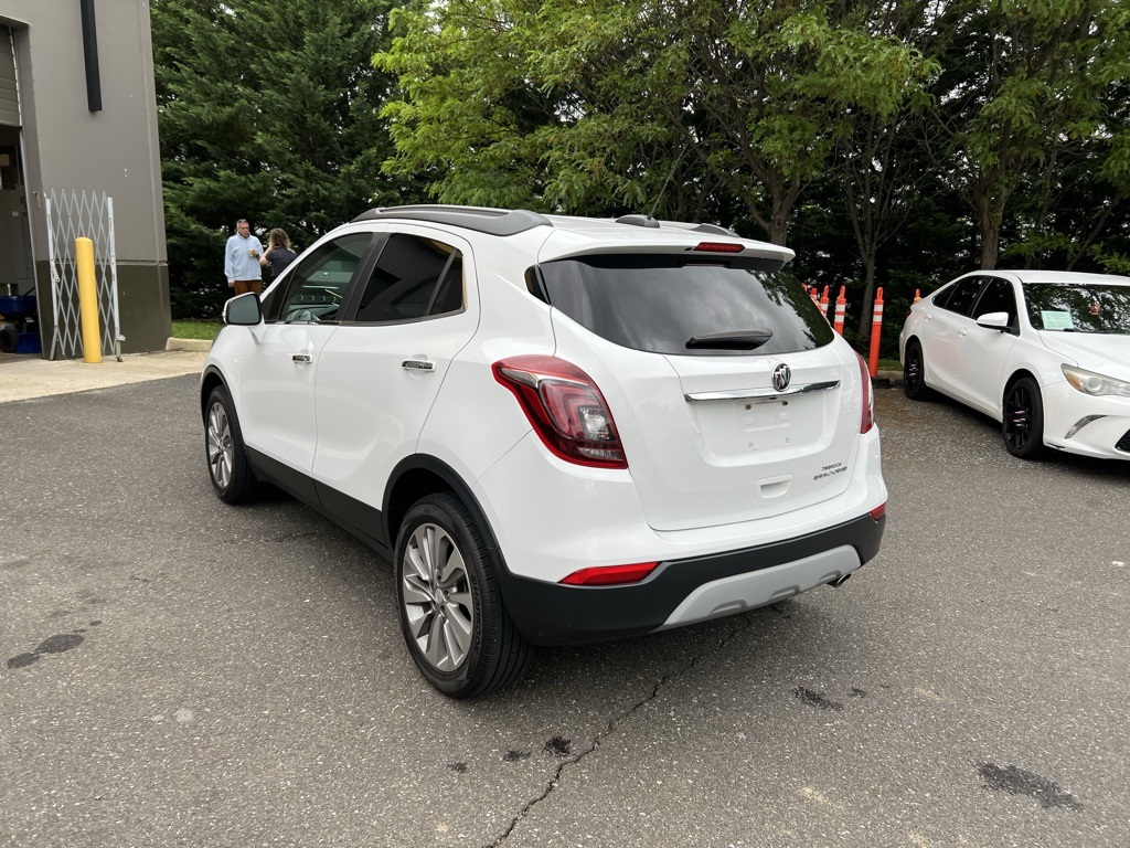Vehicle image 6 of 26