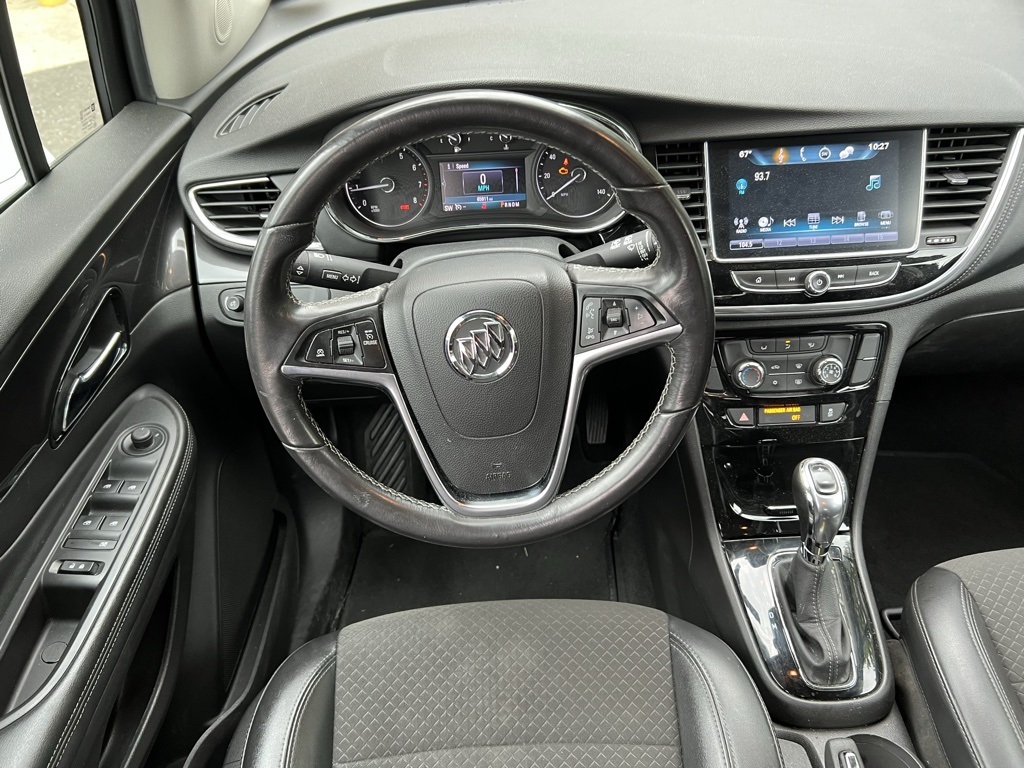 Vehicle image 25 of 26