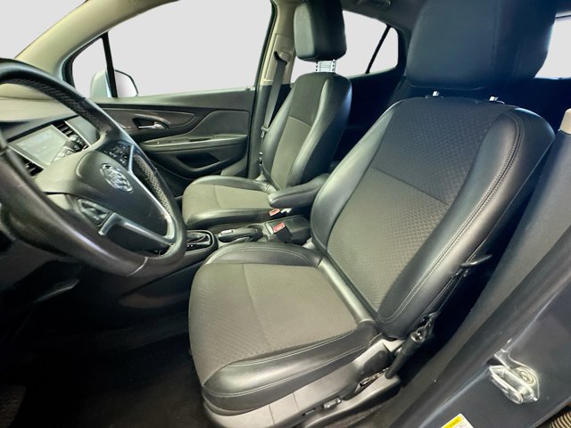 Vehicle image 10 of 16