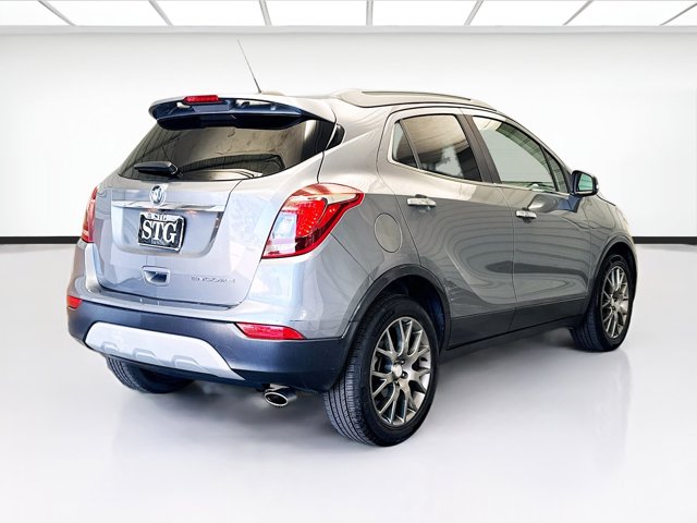 Vehicle image 4 of 16
