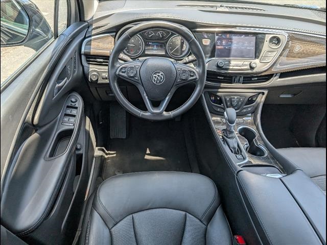 Vehicle image 10 of 20