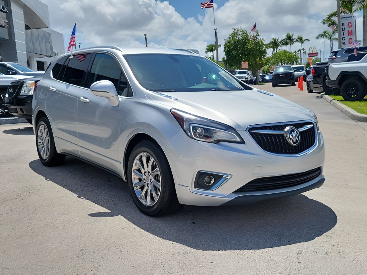 Vehicle image 33 of 38