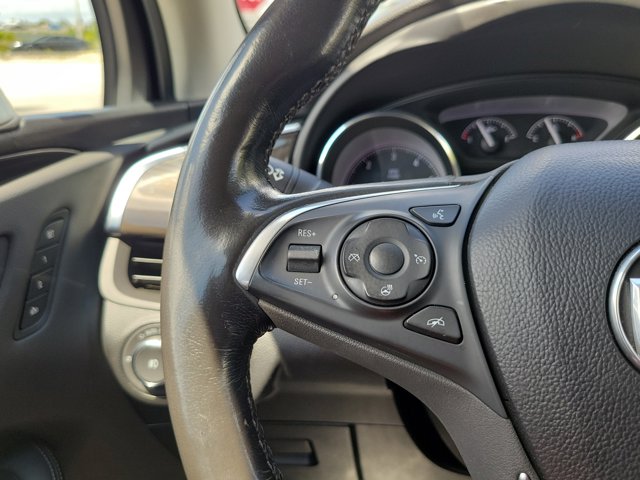 Vehicle image 21 of 38