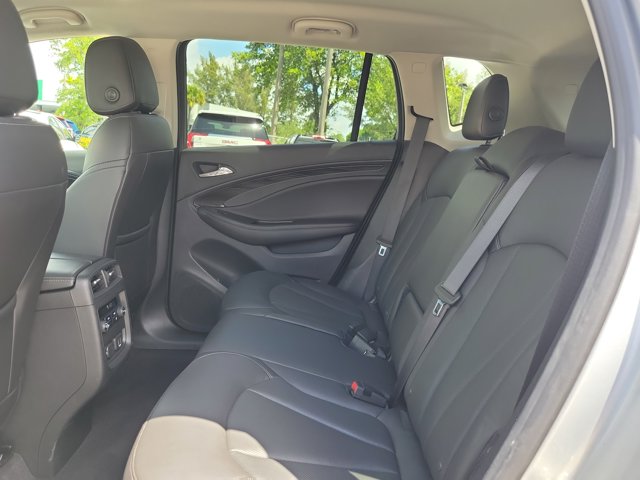Vehicle image 14 of 38