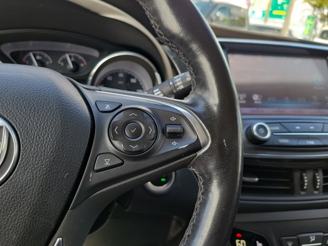 Vehicle image 22 of 38