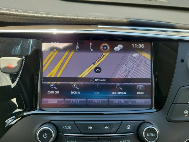 Vehicle image 10 of 38
