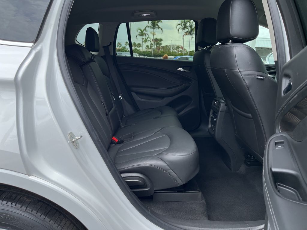 Vehicle image 12 of 20