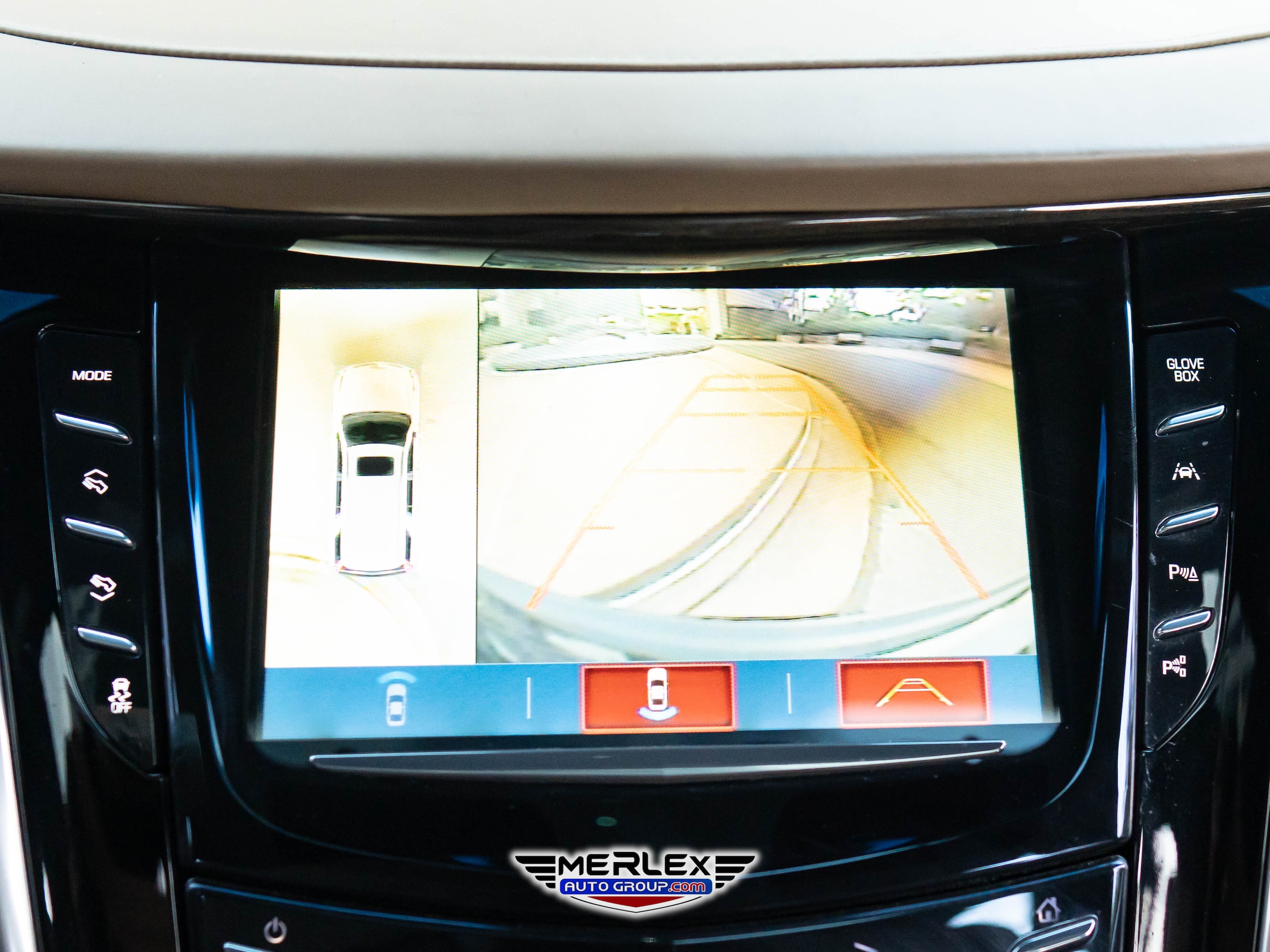 2019 Cadillac Escalade ESV Platinum Image 28 of 51