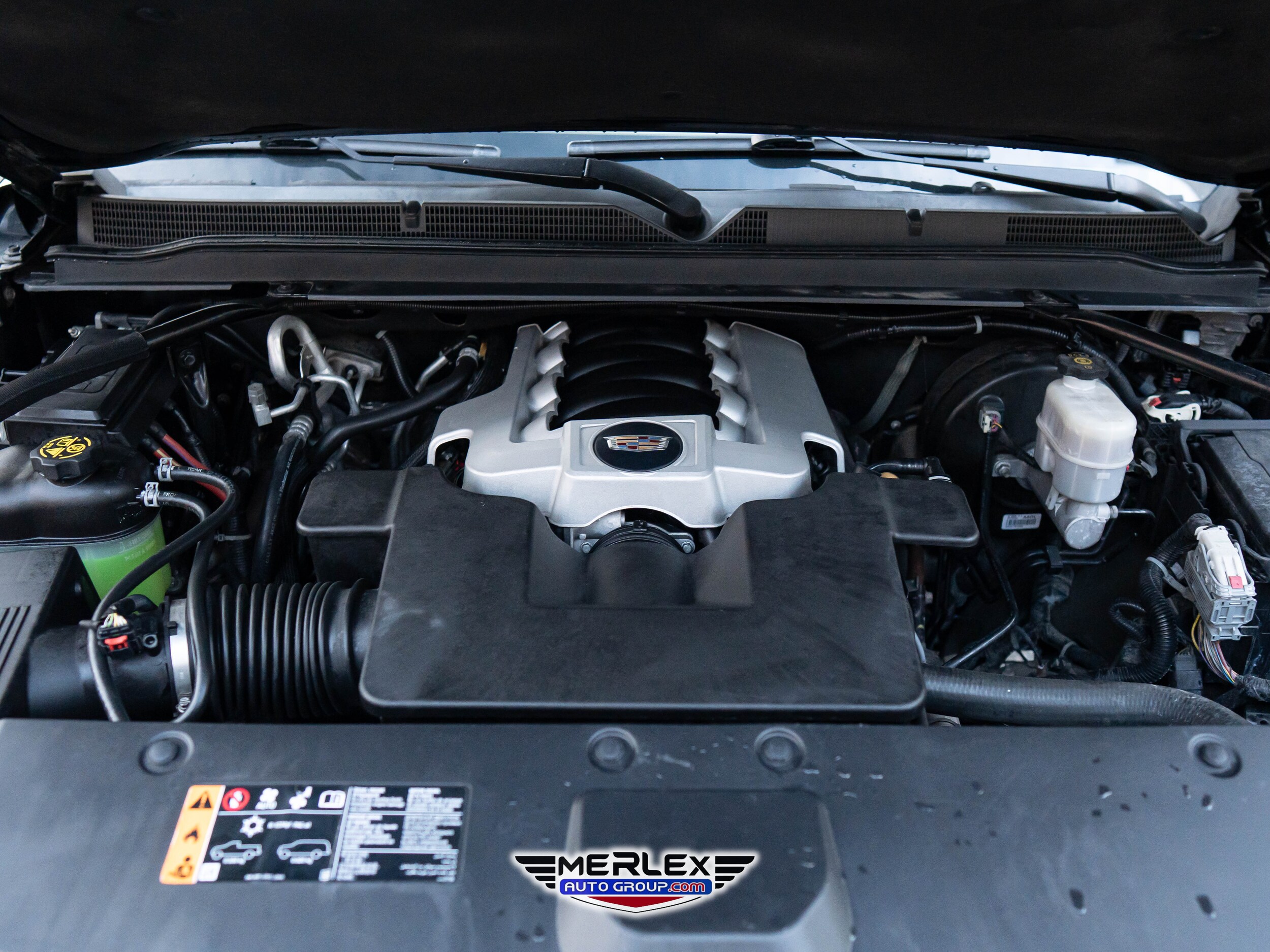 2019 Cadillac Escalade ESV Platinum Image 6 of 51