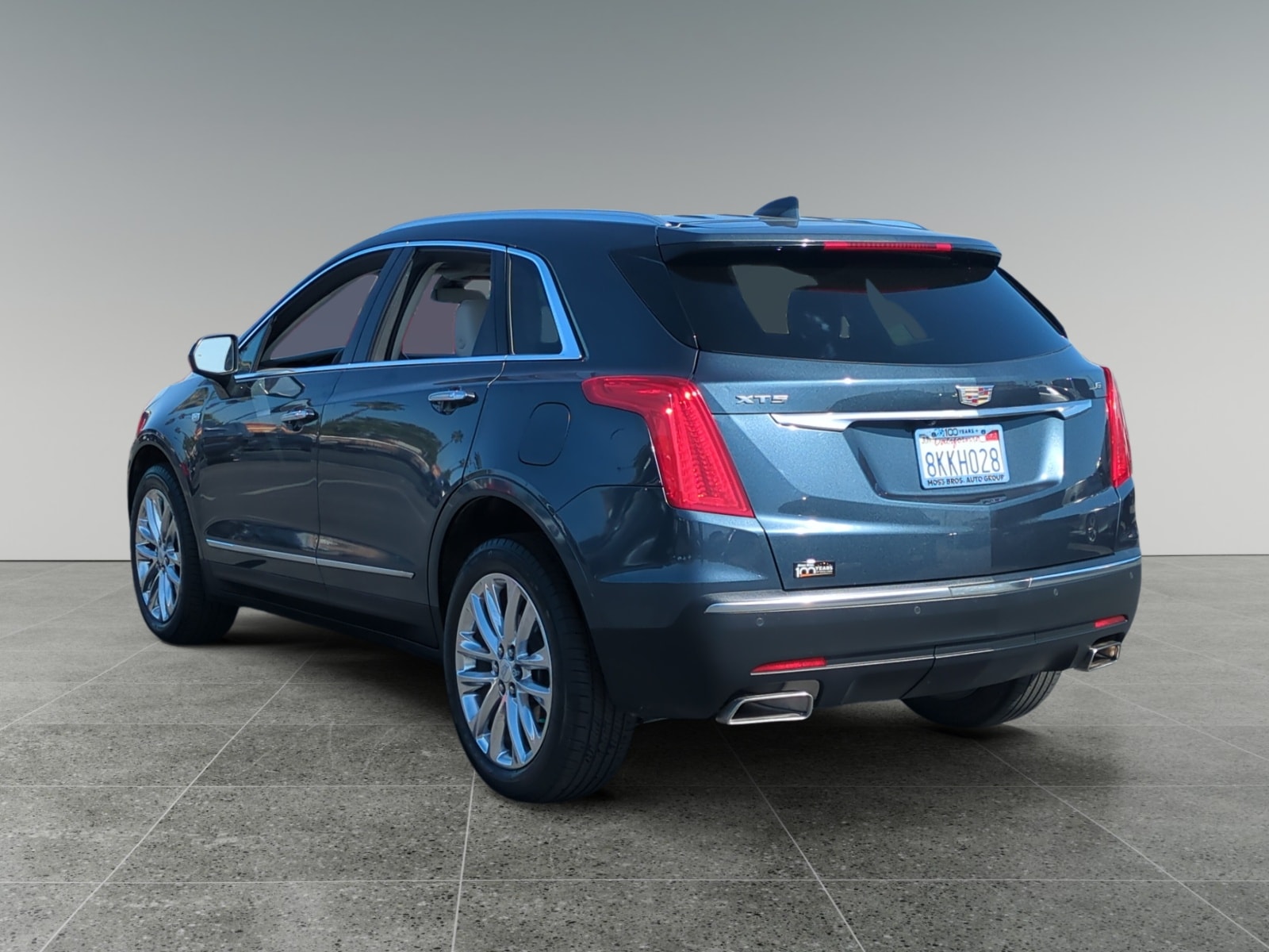 Vehicle image 7 of 15