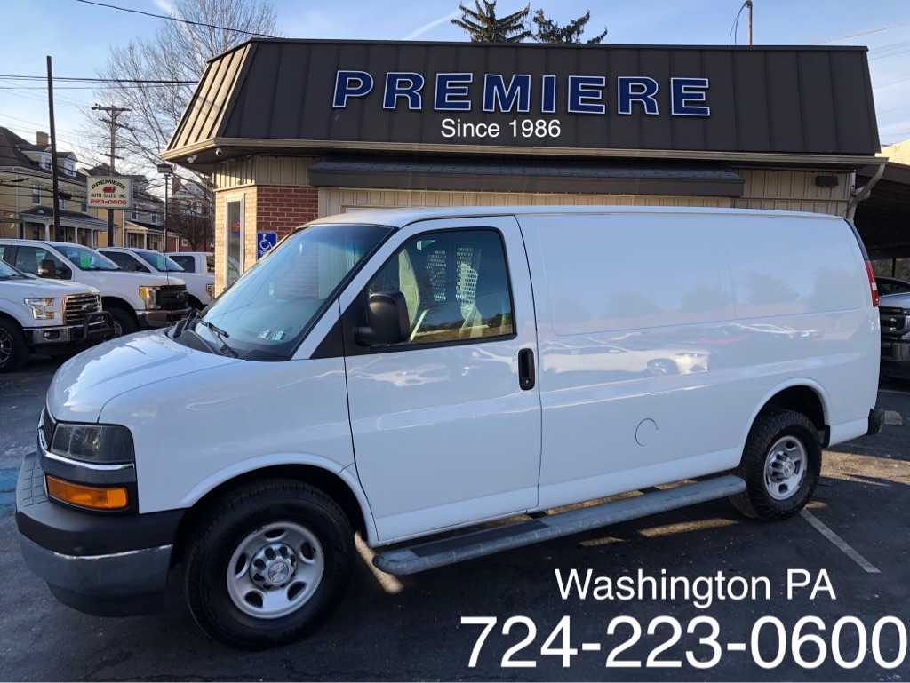 2019 Chevrolet Express Base Image 2 of 34