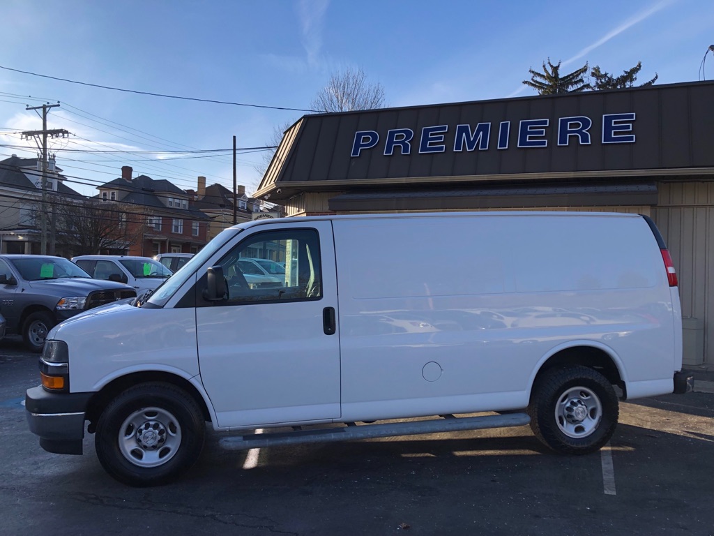 2019 Chevrolet Express Base Image 3 of 34