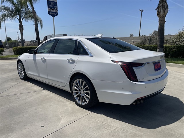 Vehicle image 8 of 45