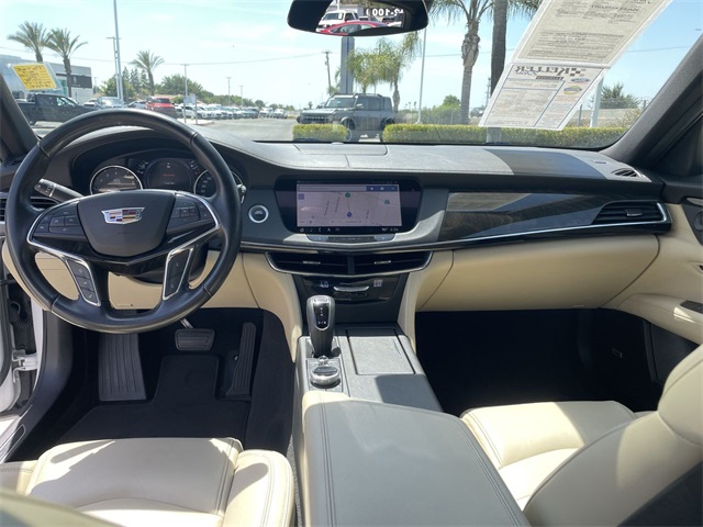 Vehicle image 20 of 45