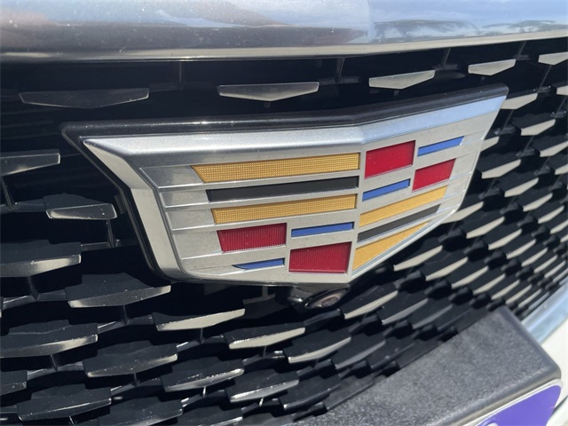 Vehicle image 32 of 45
