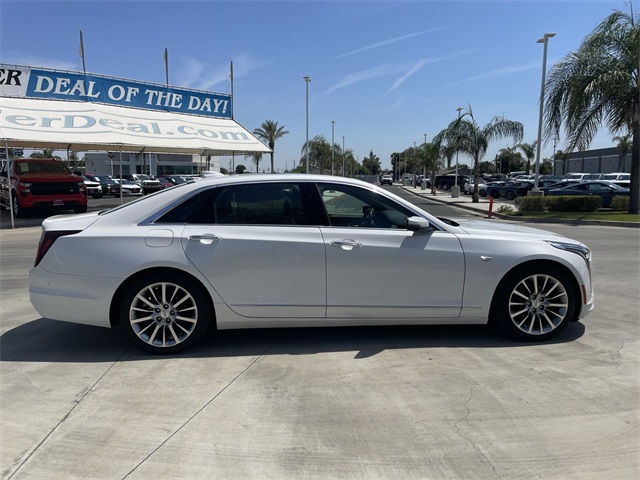 Vehicle image 5 of 45