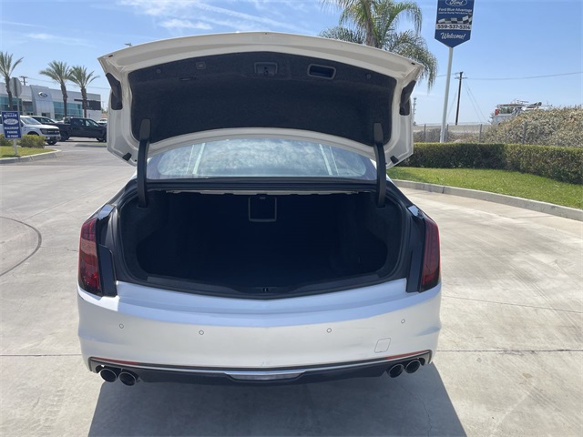 Vehicle image 27 of 45