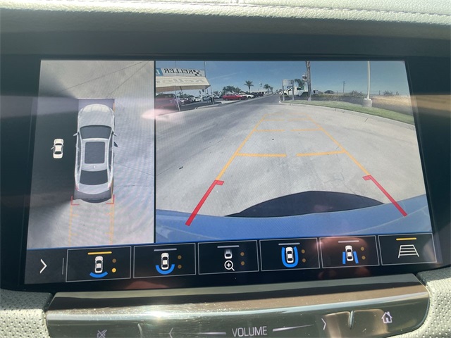 Vehicle image 15 of 45