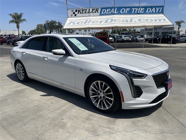 Vehicle image 4 of 45