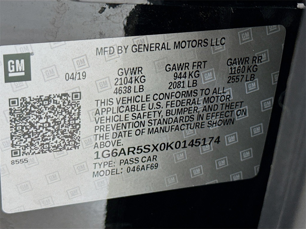 Vehicle image 28 of 32