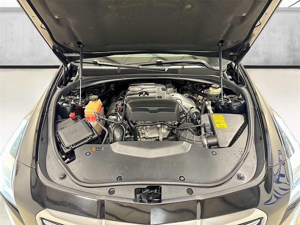 Vehicle image 9 of 32