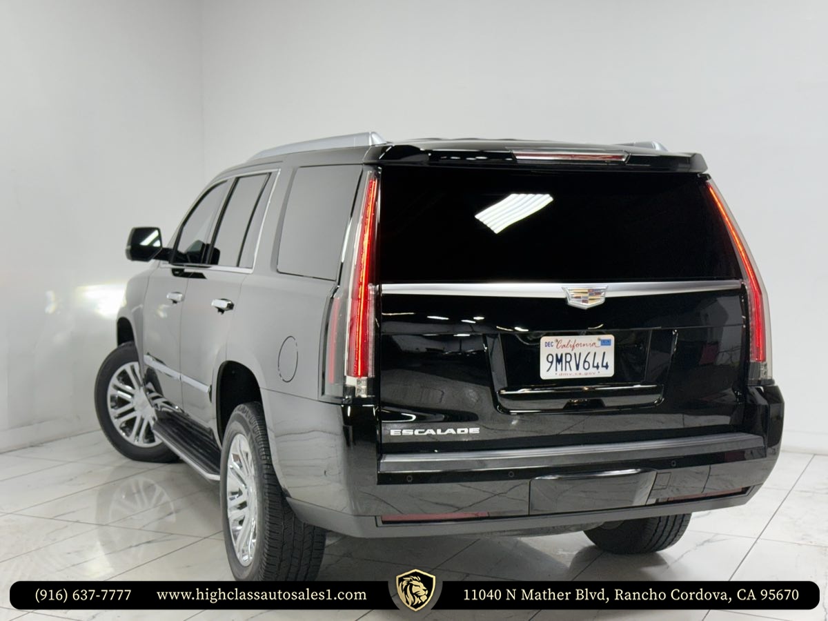 Vehicle image 12 of 47